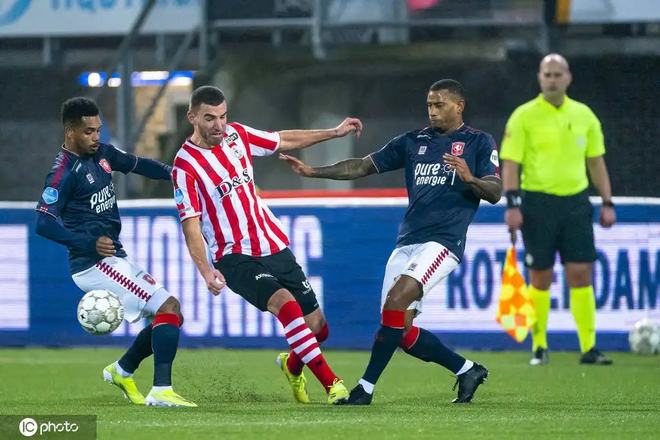 在体育解说 在体育解说