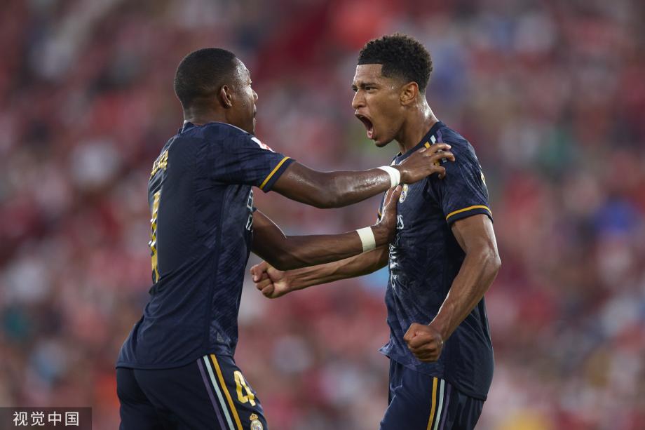 而一位年仅 而一位年仅