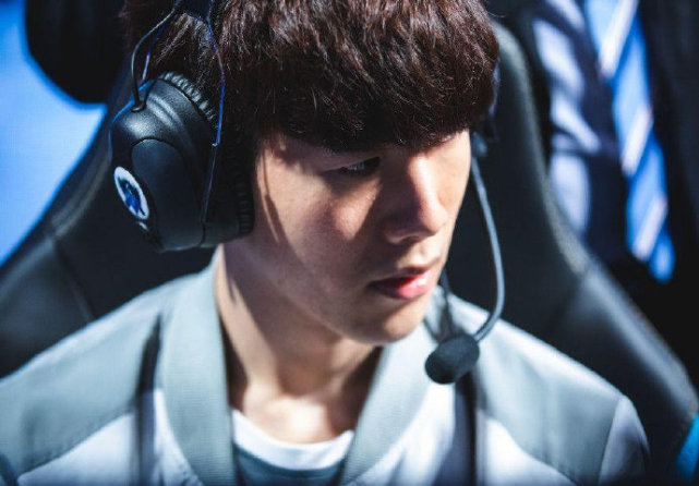 字背后的策 字背后的策